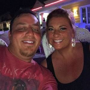 Meet your Posher, Nickolle